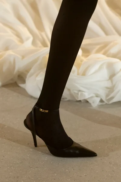 Look 9